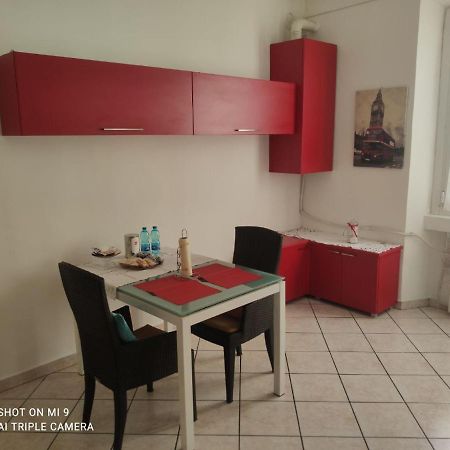 Naviglio51Bocconi Appartement Milaan Buitenkant foto